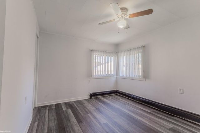 22488 Piper Avenue, Eastpointe, MI 48021