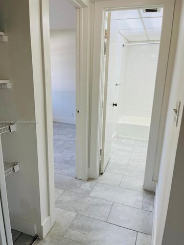 3001 NW 48th Ave 144, Lauderdale Lakes, FL 33313