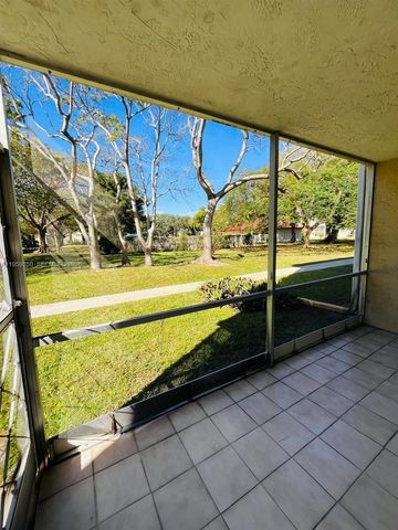 3001 NW 48th Ave 144, Lauderdale Lakes, FL 33313