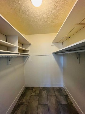 3001 NW 48th Ave 144, Lauderdale Lakes, FL 33313