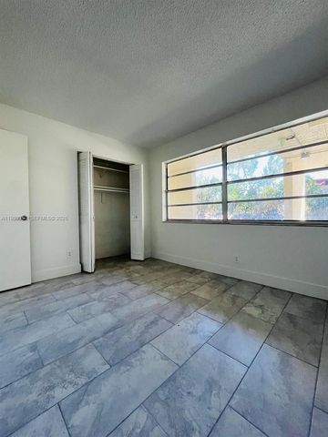 3001 NW 48th Ave 144, Lauderdale Lakes, FL 33313