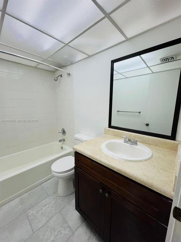 3001 NW 48th Ave 144, Lauderdale Lakes, FL 33313