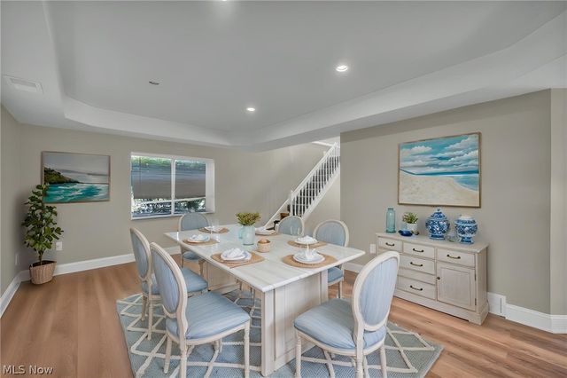 8689 Stearns Road, Olmsted Twp, OH 44138