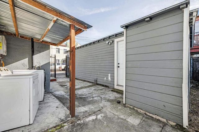 1464 35Th Ave, Oakland, CA 94601