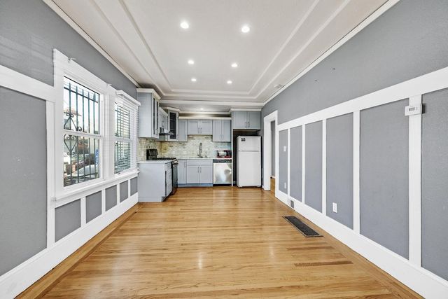 1464 35Th Ave, Oakland, CA 94601