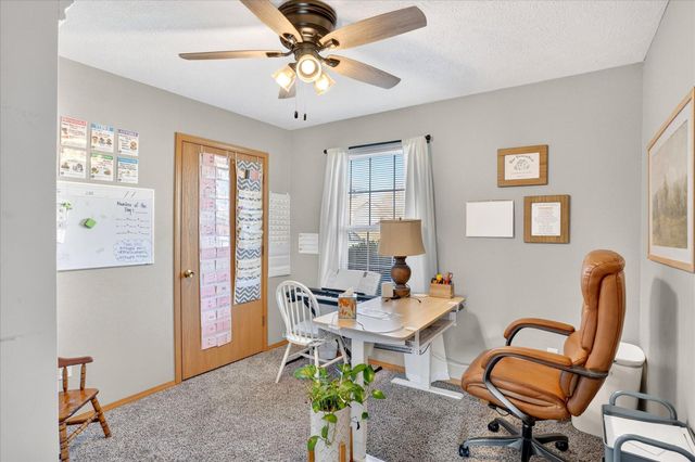 406 W Chestnut Road, Nixa, MO 65714