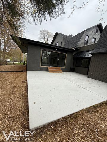 175 W Washington Street, Tittabawassee Twp, MI 48623