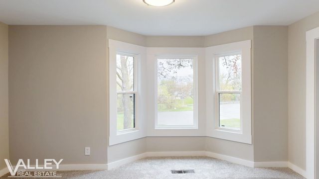 175 W Washington Street, Tittabawassee Twp, MI 48623