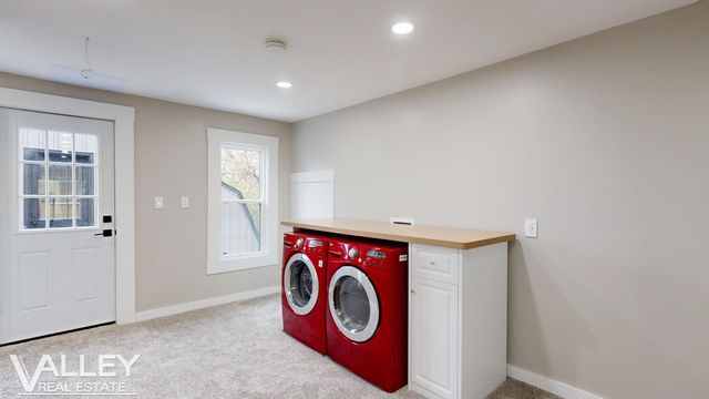 175 W Washington Street, Tittabawassee Twp, MI 48623
