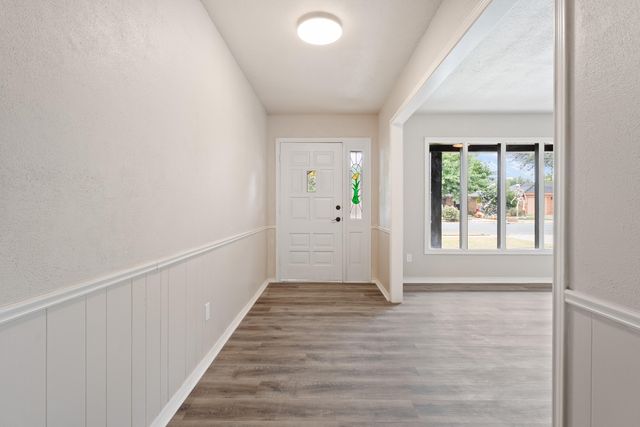 7902 Lynnhaven Avenue, Lubbock, TX 79423