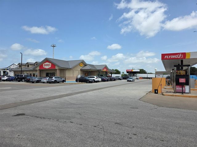4218 1st Street, Brookshire, TX 77423