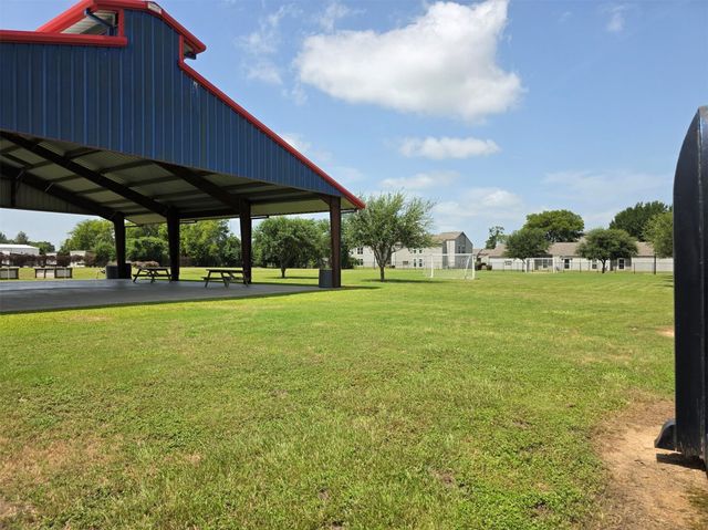 4218 1st Street, Brookshire, TX 77423
