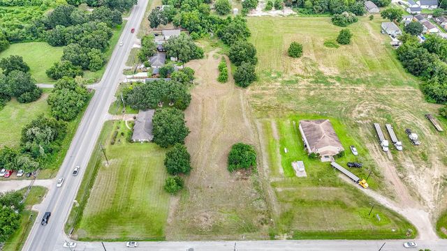 4218 1st Street, Brookshire, TX 77423