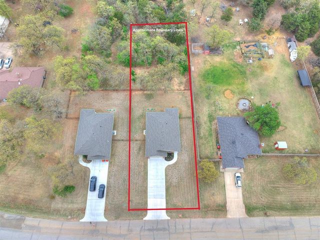 792 Harrison Street, Harrah, OK 73045