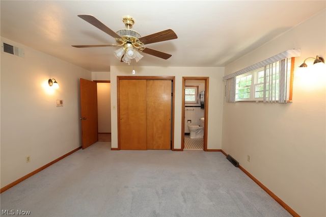 136 Marie Ave., Weirton, WV 26062
