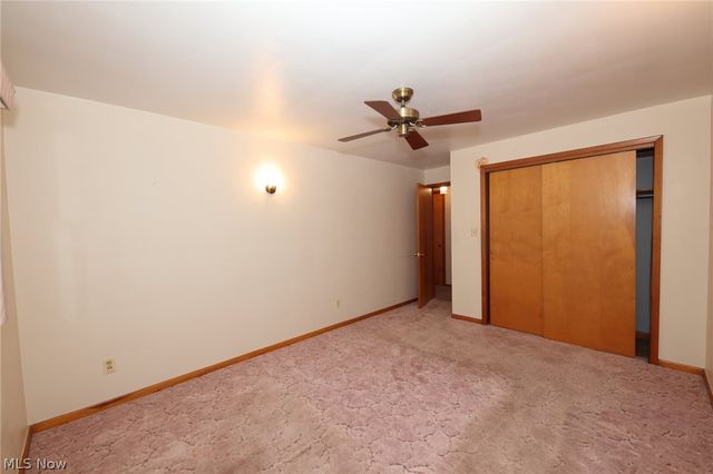 136 Marie Ave., Weirton, WV 26062