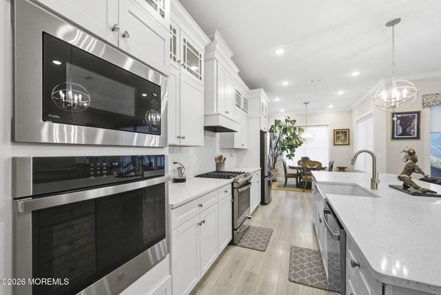 47 Crocus Drive, Manalapan, NJ 07726