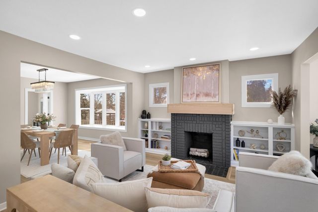 870 Lakeview Avenue, Saint Paul, MN 55117