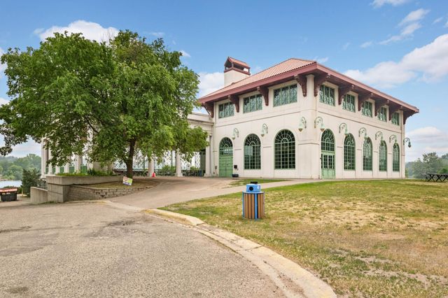 870 Lakeview Avenue, Saint Paul, MN 55117