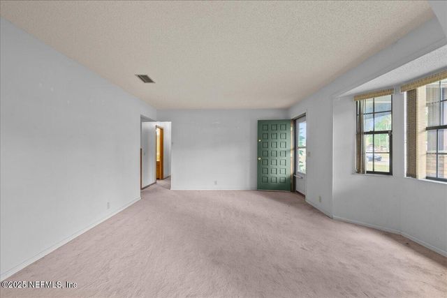 128 KAREN Court, Palatka, FL 32177