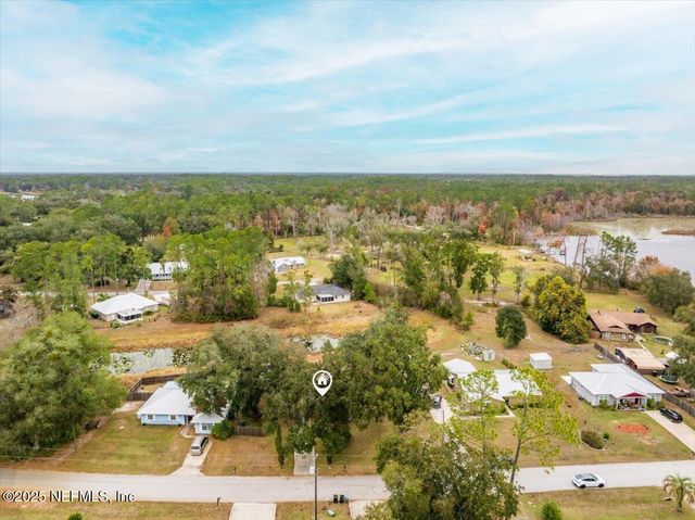 128 KAREN Court, Palatka, FL 32177