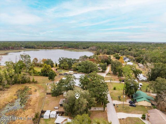 128 KAREN Court, Palatka, FL 32177