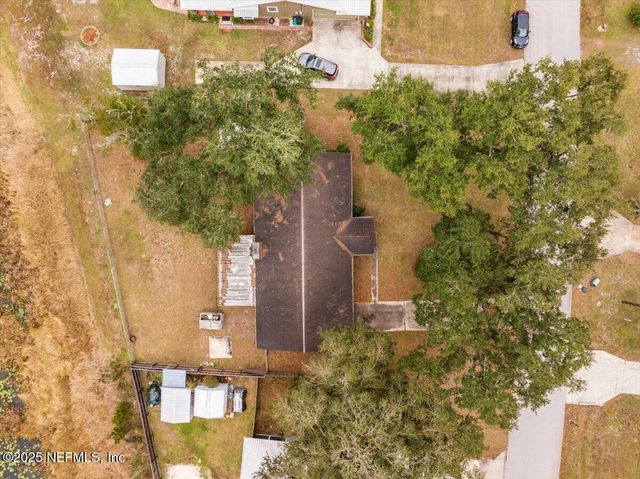 128 KAREN Court, Palatka, FL 32177