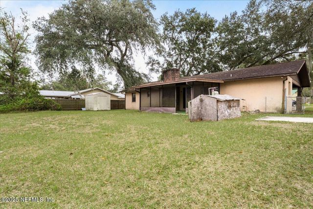 128 KAREN Court, Palatka, FL 32177