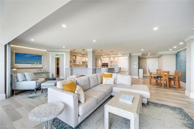 1275 GULF SHORE BLVD N 601 & 602, Naples, FL 34102