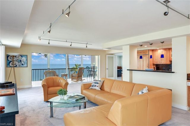 1275 GULF SHORE BLVD N 601 & 602, Naples, FL 34102
