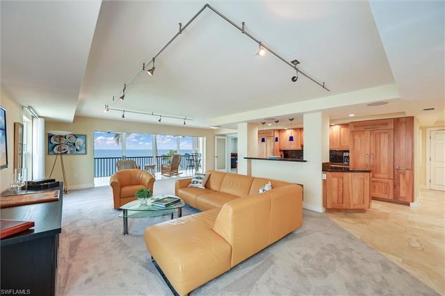 1275 GULF SHORE BLVD N 601 & 602, Naples, FL 34102