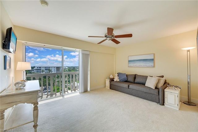 1275 GULF SHORE BLVD N 601 & 602, Naples, FL 34102