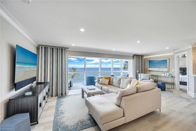1275 GULF SHORE BLVD N 601 & 602, Naples, FL 34102