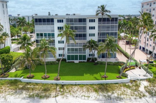 1275 GULF SHORE BLVD N 601 & 602, Naples, FL 34102