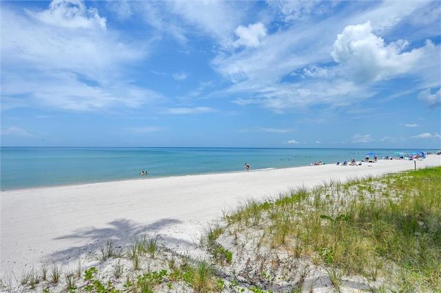 1275 GULF SHORE BLVD N 601 & 602, Naples, FL 34102