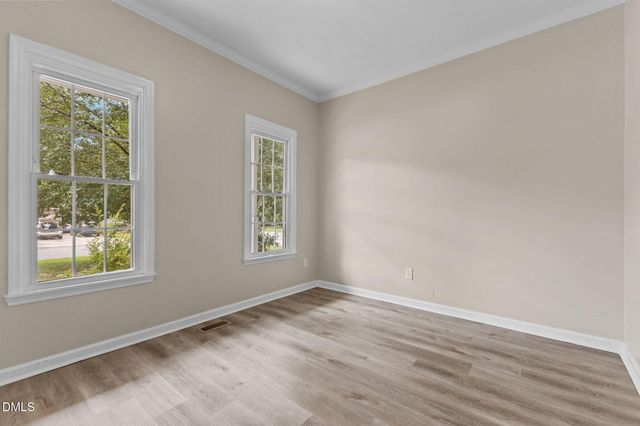 8318 Umstead Drive, Fayetteville, NC 28304