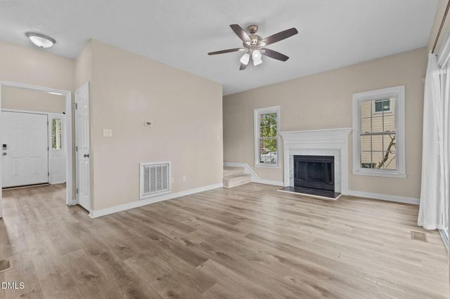 8318 Umstead Drive, Fayetteville, NC 28304
