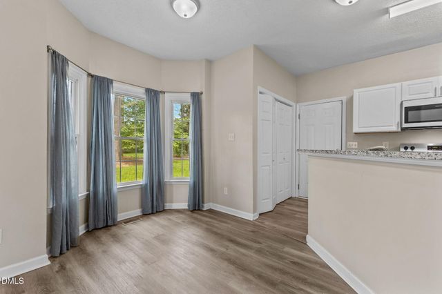 8318 Umstead Drive, Fayetteville, NC 28304