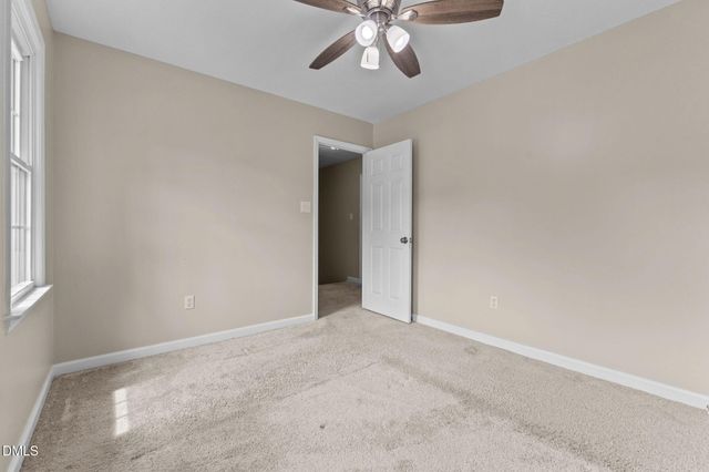 8318 Umstead Drive, Fayetteville, NC 28304