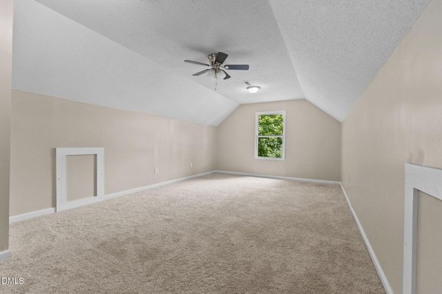 8318 Umstead Drive, Fayetteville, NC 28304