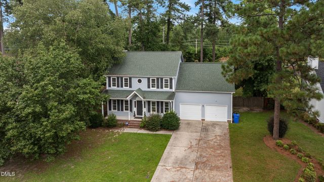 8318 Umstead Drive, Fayetteville, NC 28304