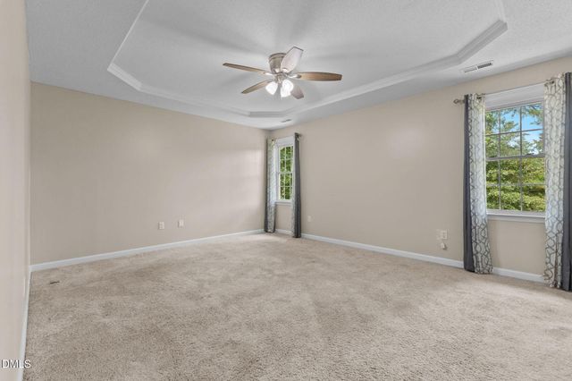 8318 Umstead Drive, Fayetteville, NC 28304