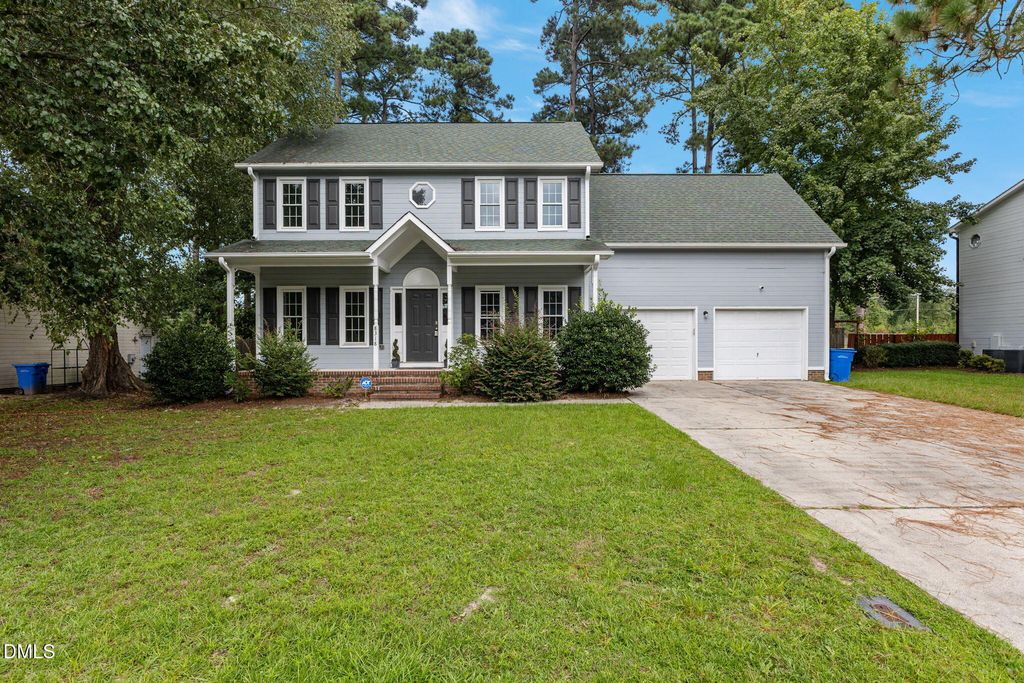 8318 Umstead Drive, Fayetteville, NC 28304