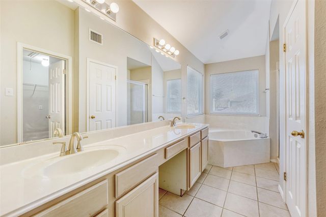 12424 Copperfield DR, Austin, TX 78753