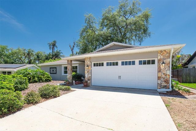 25 HARBOR WOODS CIRCLE, Safety Harbor, FL 34695