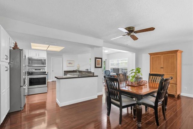 25 HARBOR WOODS CIRCLE, Safety Harbor, FL 34695