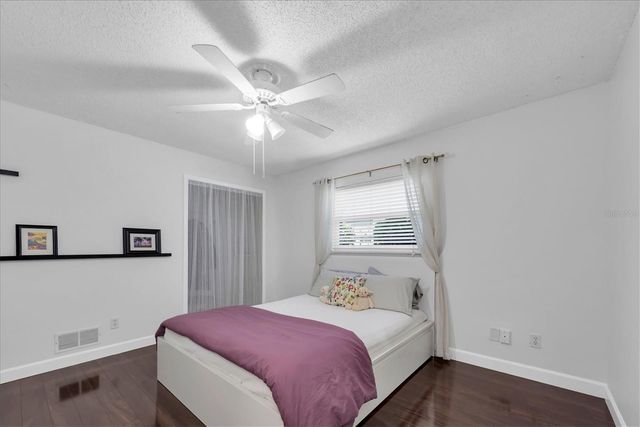 25 HARBOR WOODS CIRCLE, Safety Harbor, FL 34695