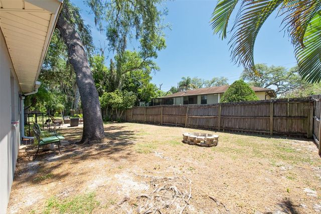 25 HARBOR WOODS CIRCLE, Safety Harbor, FL 34695