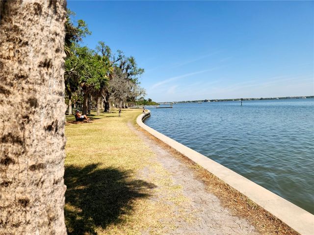 25 HARBOR WOODS CIRCLE, Safety Harbor, FL 34695