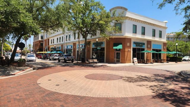 25 HARBOR WOODS CIRCLE, Safety Harbor, FL 34695